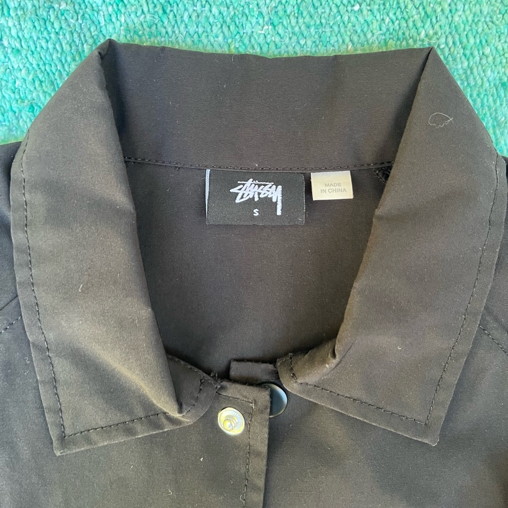 Stussy Black Windbreaker with Honolulu Logo - Picture 3 of 9